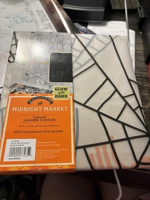 Halloween the Midnight Market SPIDERWEB cortina de ducha brilla en la oscuridad, 70x70 Foto 1 de 4