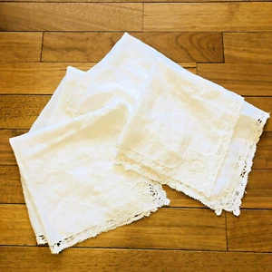 Vintage Set of 5 White Thin Cotton Napkins Embroidery Lace Trim  - Picture 1 of 5