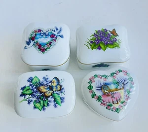 Juego de 4 cajas de música de porcelana de colección Heritage House 1985 canciones de amor favoritas del mundo - Imagen 1 de 23