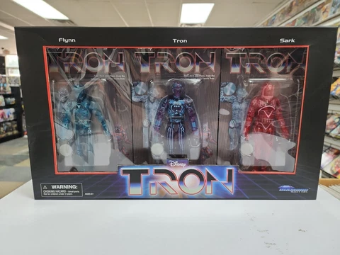 Diamond Select Toys San Diego Comic Con 2021 Tron Deluxe Action Figure 3 Pack Cover