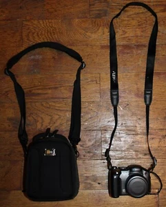 2006 Canon PowerShot S3 IS Camera w/ Bag - Picture 1 of 8