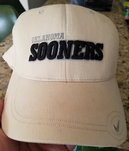 Vintage weiße OU Oklahoma Sooners Baseballkappe bestickt Zauber Nike Flex Fit - Bild 1 von 7