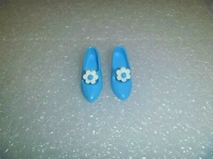 Barbie Shoes -Teen Skipper Blue Daisy Janes With White Petals  - Picture 1 of 5