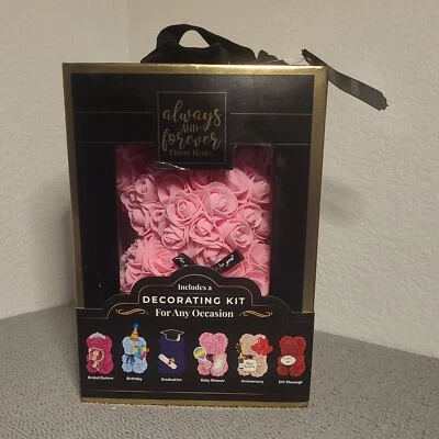 Oso de flores Always and Forever rosas rosas en caja de regalo negra Foto 1 de 4