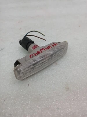 Luz de señalización lateral BMW 525i/528i/530i/540i 1997-2003 lado conductor o pasajero Foto 1 de 4