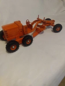 Doepke Model Toys Adams Grader#2006 in Excellent Original Condition - Picture 1 of 16