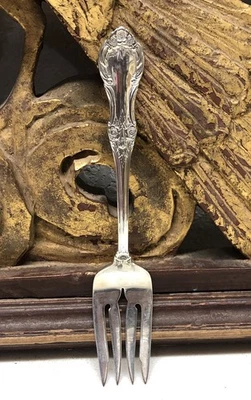 Tenedor de ensalada de ley - patrón de rosa salvaje de International Silver-36 gm sin mono L8 Foto 1 de 4