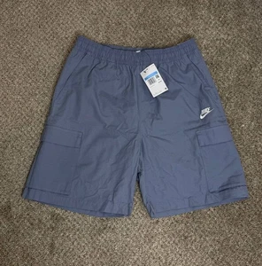 Pantaloncini cargo Nike Club Woven FB1246-493 grigi da uomo taglia media vestibilità ampia - Foto 1 di 10