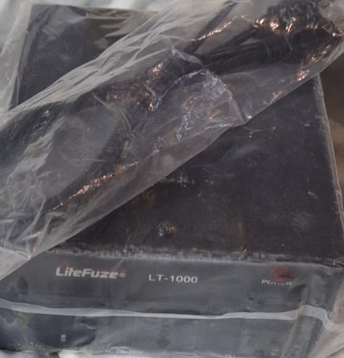 1000W Step Up/Step Down Power Transformer W/ Universal Output Fuse Protection - Image 1 of 3