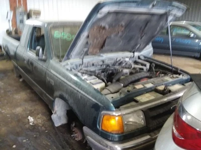 Módulo de control electrónico ECM del motor automático compatible con 95-97 MAZDA B-3000 2103659 Foto 1 de 4