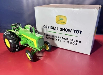 1/16 John Deere Model 830 Rice Special Tractor Ertl Two-Cylinder Club Expo 2004 - Image 1 of 4