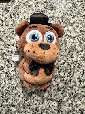 New Jazwares Five Nights At Freddy's FNAF 4" Mini Plush Glowing Eyes - Freddy - Image 1 of 3