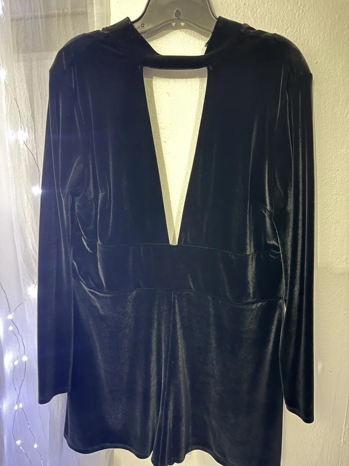 Gargantilla Express Velvet Mameluco Mujer L Negra Manga Larga Sumergible Elastizada Noche Out Foto 1 de 2