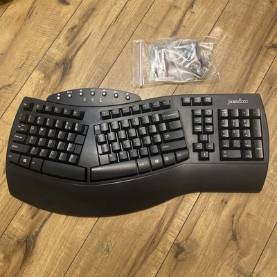 Perixx Periboard-612B Wireless Ergonomic Split Keyboard - Image 1 of 4