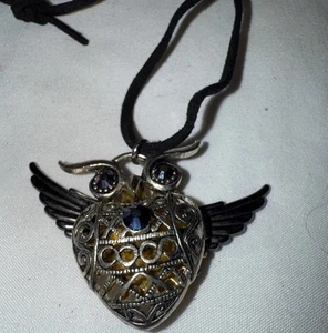 Beautiful Vintage-Style Owl Pendant Necklace - Picture 1 of 4