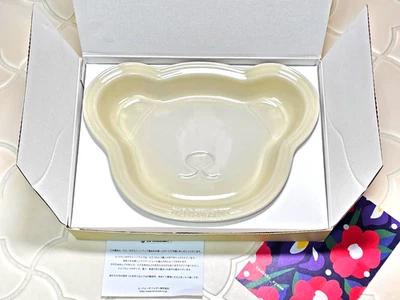 Le Creuset Kids Baby Plate Bear Dune/Almond 17 × 23.5 × 4cm 19oz Stoneware NIB - Image 1 of 4
