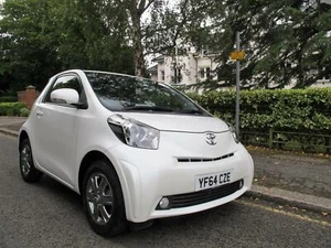 Toyota iQ2 iQ 2 1.0 - 2015 1 OWNER TOYOTA FSH - LAST 10 UK CARS - FREE ROAD TAX - Picture 1 of 20