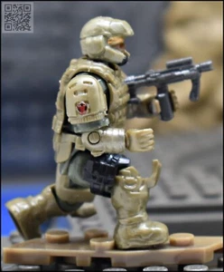 HALO MEGA CONSTRUX UNSC DESERT TAN MARINE MINI FIGURE FVK36 FORGEHOG VS BANISHED - Picture 1 of 5