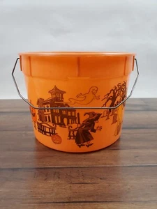 Cubo de Halloween truco o trato de colección años 70 80 industrias trébol bruja monstruos - Imagen 1 de 9