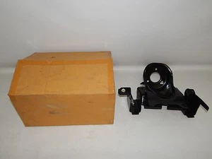 Nuevo fabricante de equipos originales 2012-2016 Isuzu D-Max 4x2 soporte bomba ABS derecho paseo alto 8-98106-800-2 - Imagen 1 de 5