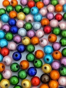 75 Cats Eye Acrylic 8mm Beads, Miracle Beads, 1.5mm Holes - Picture 1 of 3