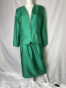 VINTAGE UNBRANDED NO TAGS GREEN SKIRT SUIT SIZE LARGE - Picture 1 of 5