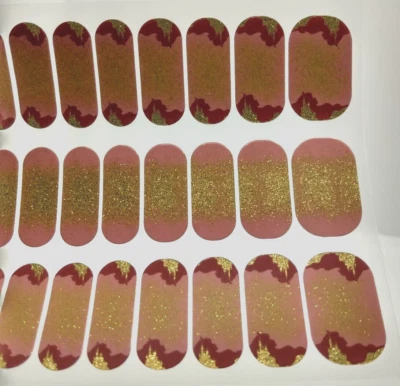 Обертка для ногтей Jamberry Disney «Castle of Dreams Jr» детский полный лист розовое золото  - Изображение 1 из 2