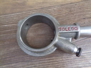 TOLEDO No. 12 Manual Ratchet Pipe Threader w/ Handle - Picture 1 of 2