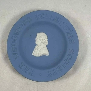 Wedgwood blau Jasperware Josiah Wedgwood The Wedgwood Collectors Society Teller - Bild 1 von 5