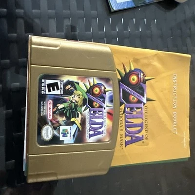 The Legend of Zelda: Majora's Mask N64 Gold   Foto 1 de 4