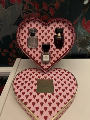 Victoria's Secret Eau De Parfum Heart Set 3  X 7.5ml Bombshell Very Sexy Tease - Image 1 of 3