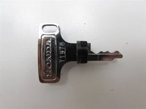 Genuine Original OEM Honda Motorcycle Cut Key Recessed Plug T1978 CB750 K0 CB450 - Picture 1 of 2