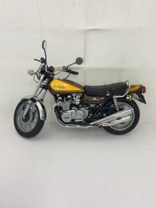 MINICHAMPS mini car motorcycle model Kawasaki Z1 900 1972 candy green x - Picture 1 of 5