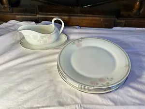 Royal Doulton Twilight Rose H5096 – 6 Dinner Plates & Gravy Boat Set 1984 - Picture 1 of 9