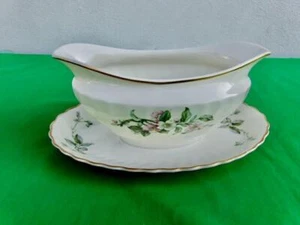 SYRACUSE CHINA *APPLE BLOSSOM* GRAVY BOAT WITH ATTACHED UNDERPLATE UNUSED - Picture 1 of 6