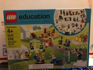 LEGO Education Community Minifigures Set- 256 pieces (9348) Excellent Condition - Picture 1 of 5
