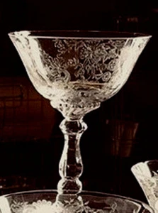 2 Heisey Elegant Glass Etched ROSALIE Tall Sherbet/Champagne Goblets TWO (oak) - Picture 1 of 3