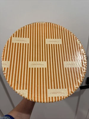 Caja de sombreros vintage I. Magnin Foto 1 de 4