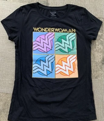 Niñas WONDER WOMAN T-Shirt L 14-16 (XL) NUEVO sin etiqueta Camisa DORADO BRILLO Tee Foto 1 de 3