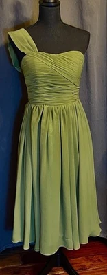 Vestido verde de gasa con un hombro talla 2-4 Foto 1 de 4