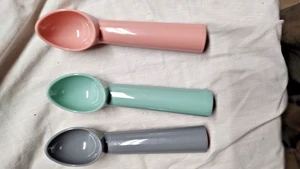3 Stück Vintage Eisbecher Schaufel Kunststoff Küche Dessert Essential 7 Zoll - Bild 1 von 3