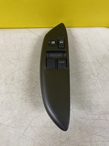 98-05 TOYOTA YARIS DRIVERS SIDE ELECTRIC WINDOW SWITCH AND TRIM - Picture 1 of 24