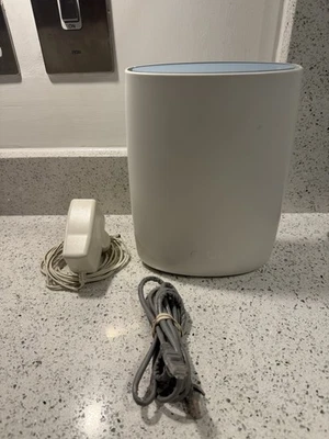 NETGEAR ORBI Router RBR50 AC3000 Whole Home Mesh WiFi Router - Used working - Image 1 of 4