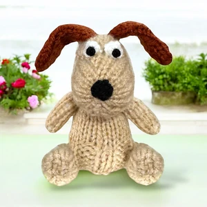 KNITTING PATTERN - Inventor Dog inspired Choc cover Easter Creme Egg - Picture 1 of 1