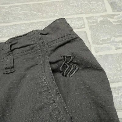 Rocawear Cargo Shorts Size 46B Gray Ripstop Cotton Canvas Embroidered Logo - Image 1 of 4