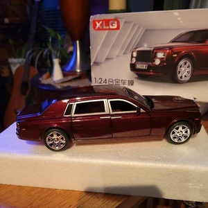 ROLLS ROYCE PHANTOM - 1:24 DIECAST - XLG PULLACK Lights and Sound #M9235 RAR! - Bild 1 von 11