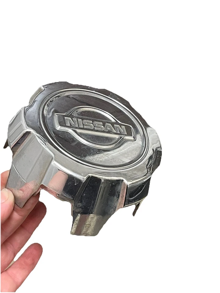(1) Tapa central de rueda cromada Nissan Pathfinder 1999 2000 OEM 40315-2W320 Foto 1 de 4