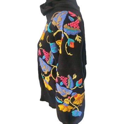Vintage 1988  BONNIE BOERER Colorful Embroidered Floral Y2K Sweater Oversized S - Image 1 of 4