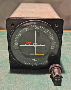 Vintage BENDIX IN-226 VOR-ILS Converter Indicator (PN 4000085-2601) - Picture 1 of 8