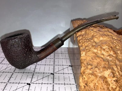 Danish Crown Sandblast 1/4 Bent Estate Pipe Made In Denmark No Reserve - Image 1 of 4